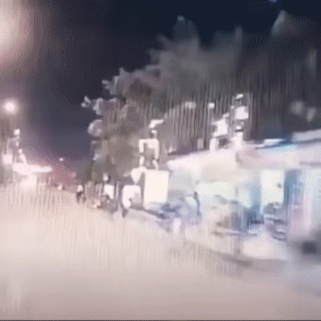 问，本次事件中，谁受到的惊吓最大？